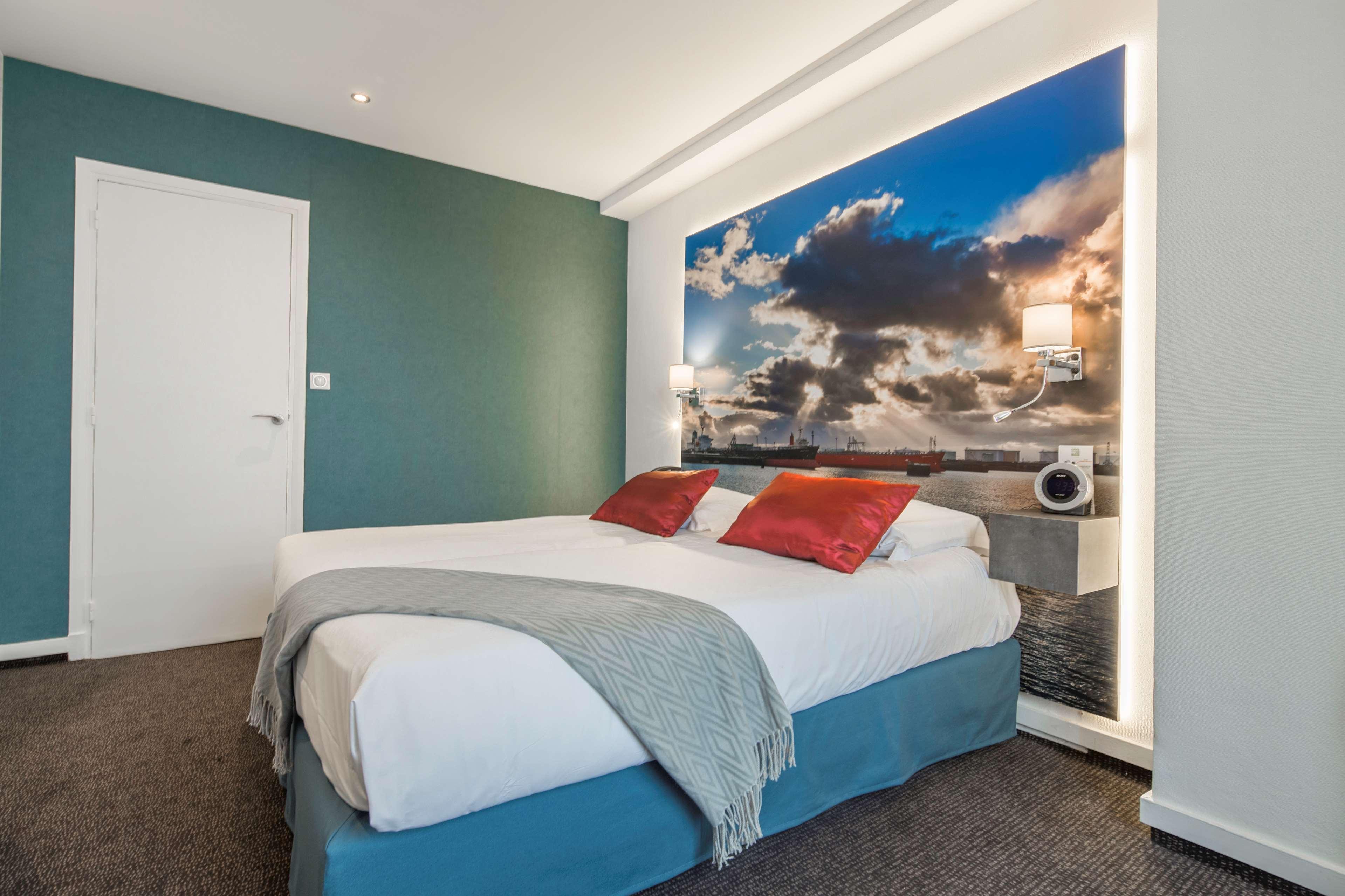 Western Arthotel