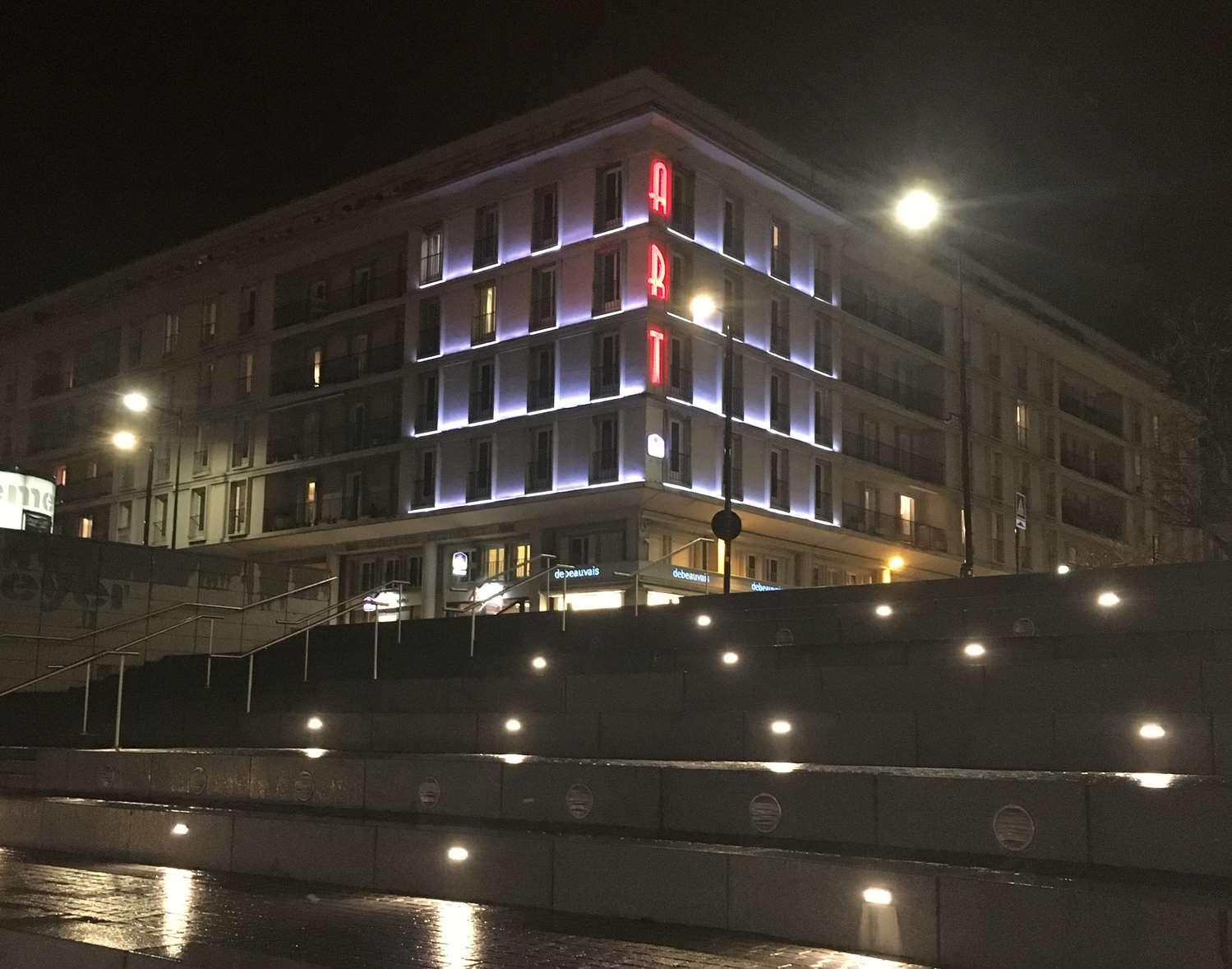 Western Arthotel Hotel