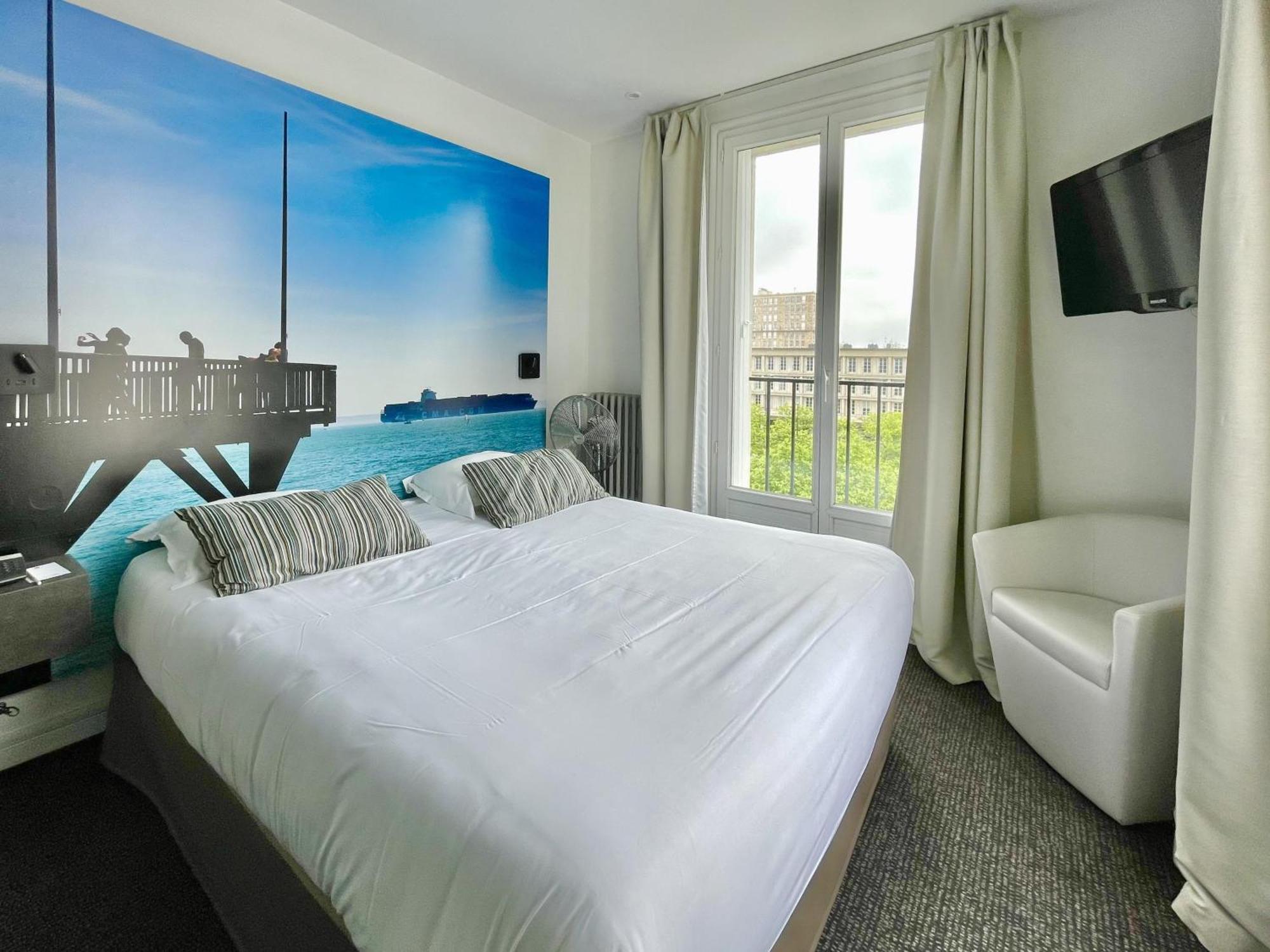 Western Arthotel