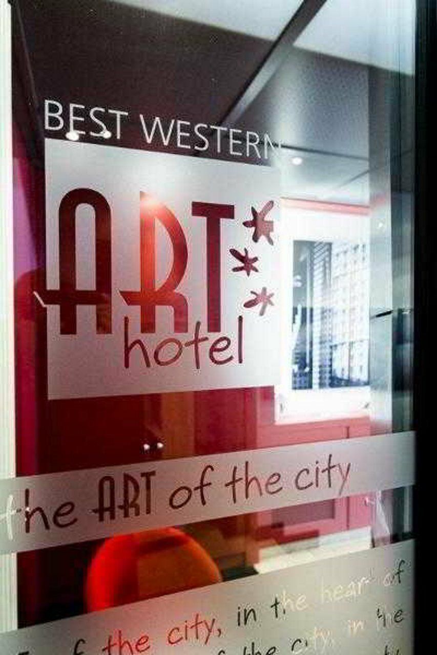 Western Arthotel Hotel