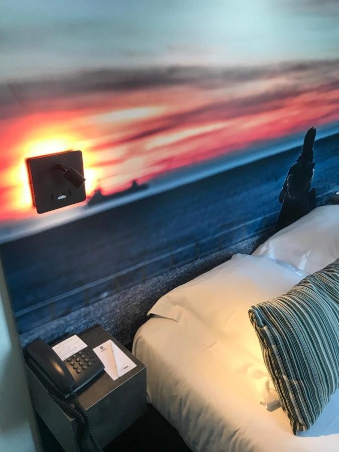 Western Arthotel 3*